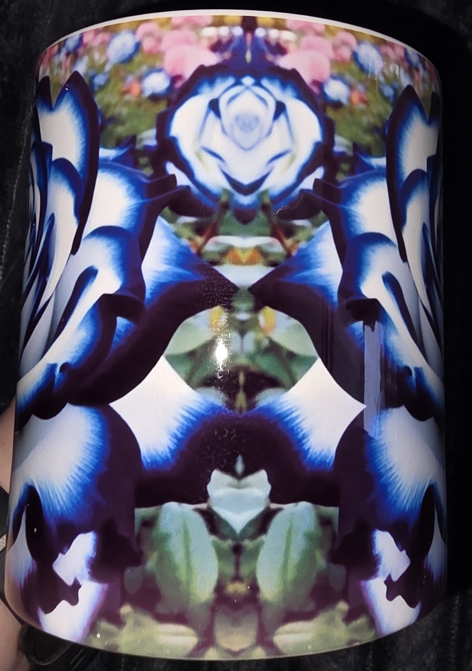 Blue and White Rose 11oz Coffee Mug