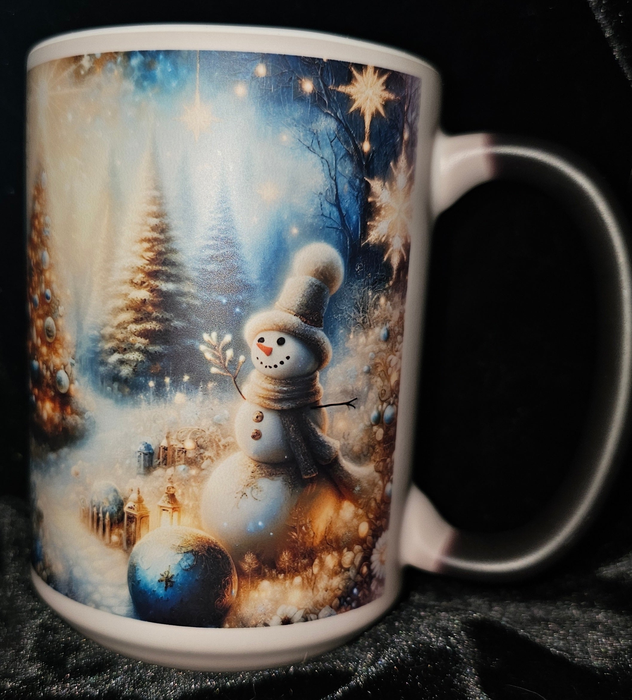 Gold Tree and Snowman 15oz Color Changing Coffee Mug